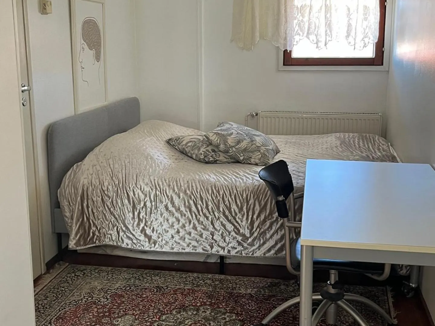Modern Flat In The Citycenter Helsinkis kontakt